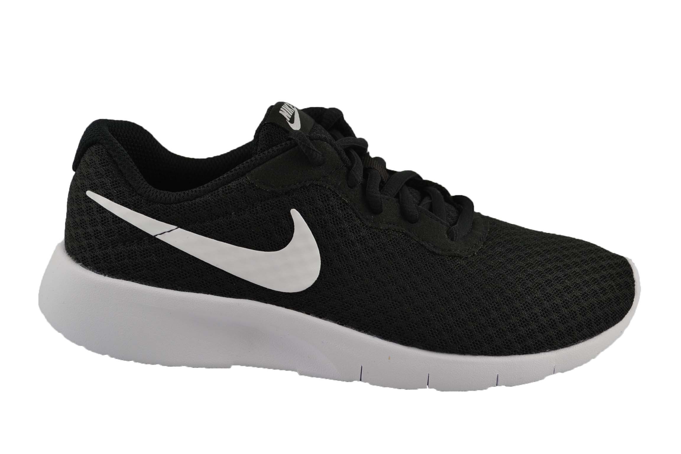 nike blancas suela negra